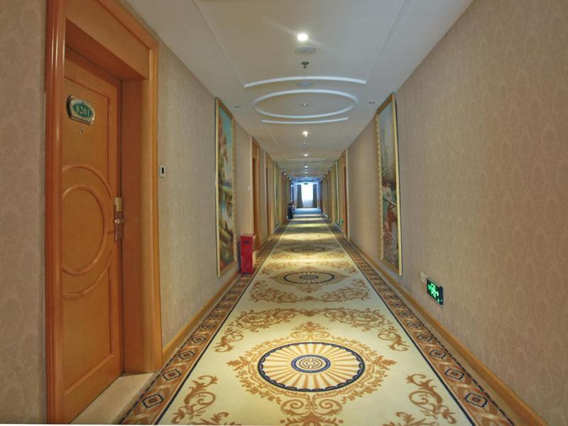Vienna Hotel Liaocheng University Exteriör bild